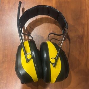 Tekk protection digital work tunes wireless over-the-head earmuff radio - NEW